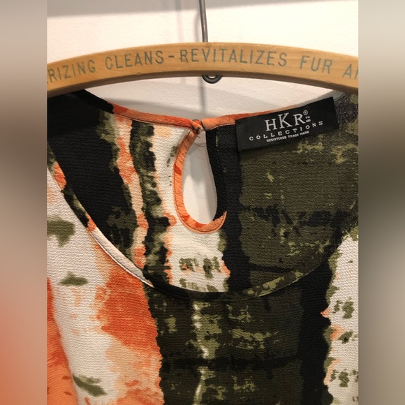 Sleeveless summer top - Picture 3 of 7